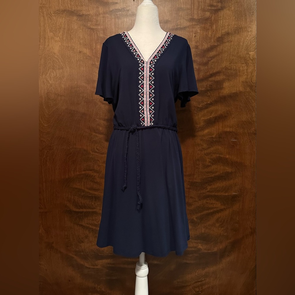 Old Navy Short Sleeve Aztec Embroidered Knit Dress Womens L Navy Rayon Belted